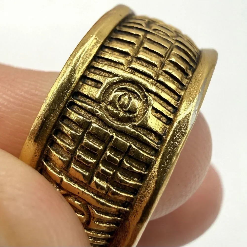 Vintage CHANEL Gold Tone Basket Weave CC Half Hoop Clip Earrings France READ